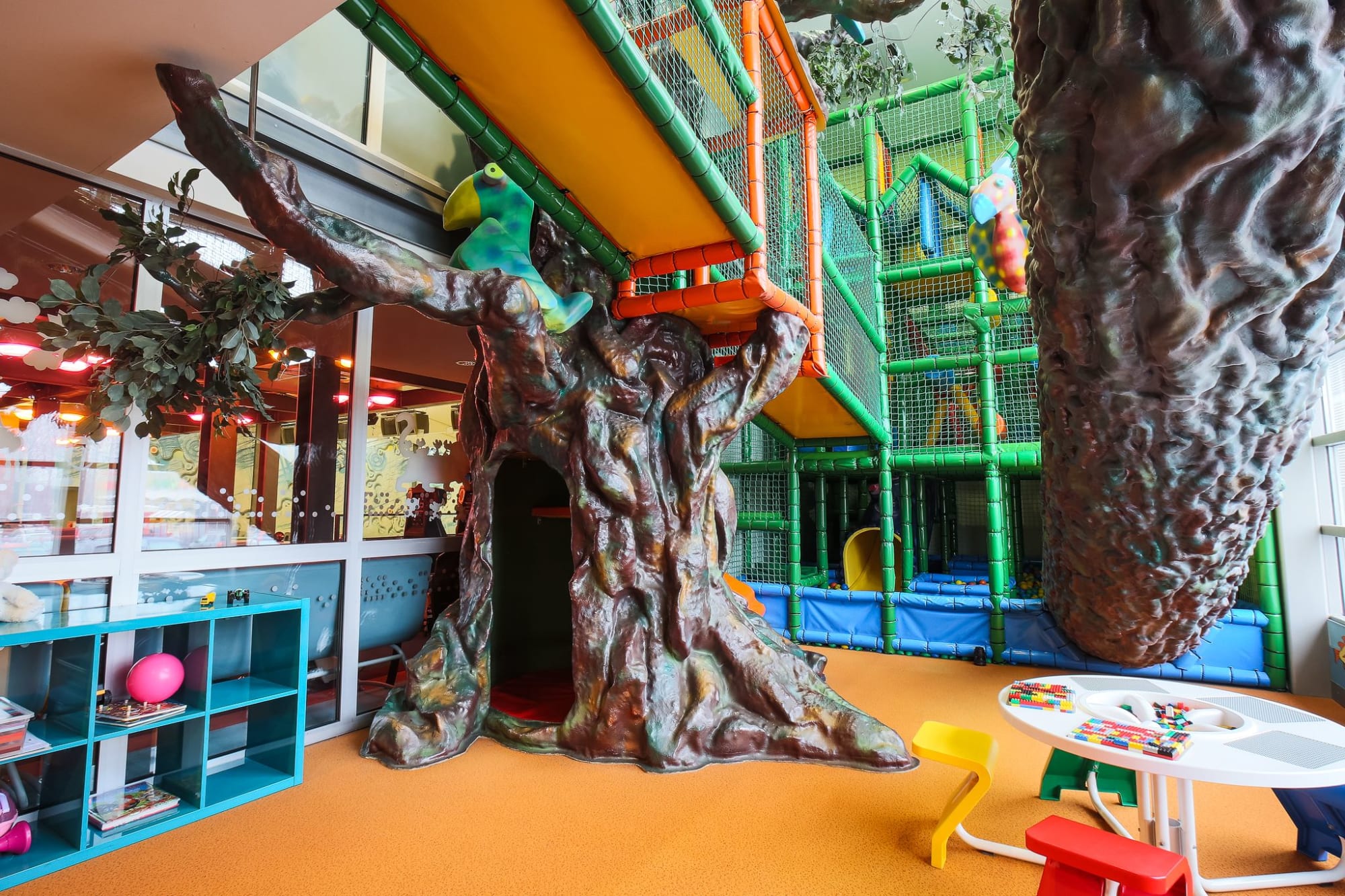 Bowlero — Playrooms, Riga