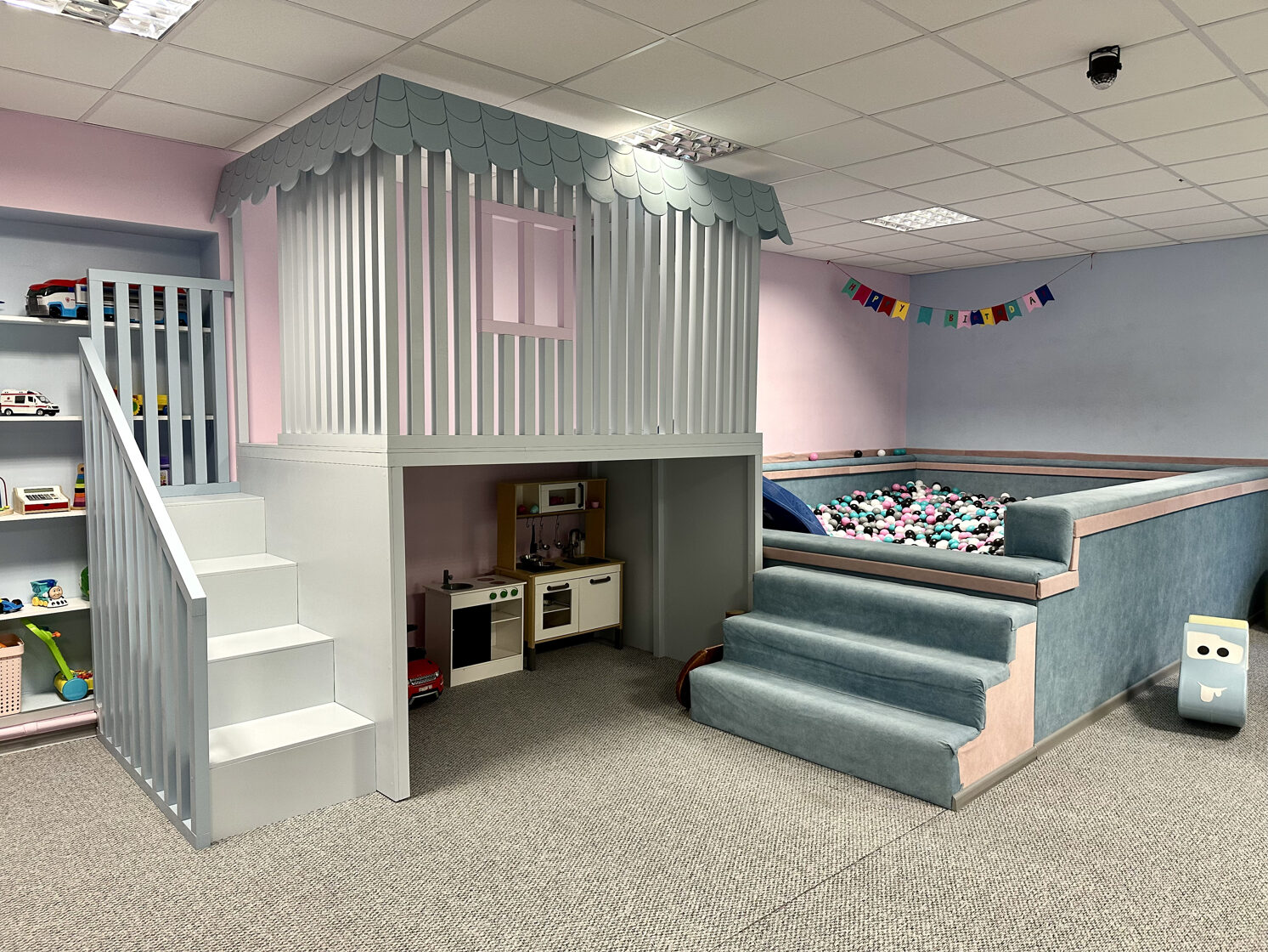 Rotaļu Istaba — Playrooms, Riga