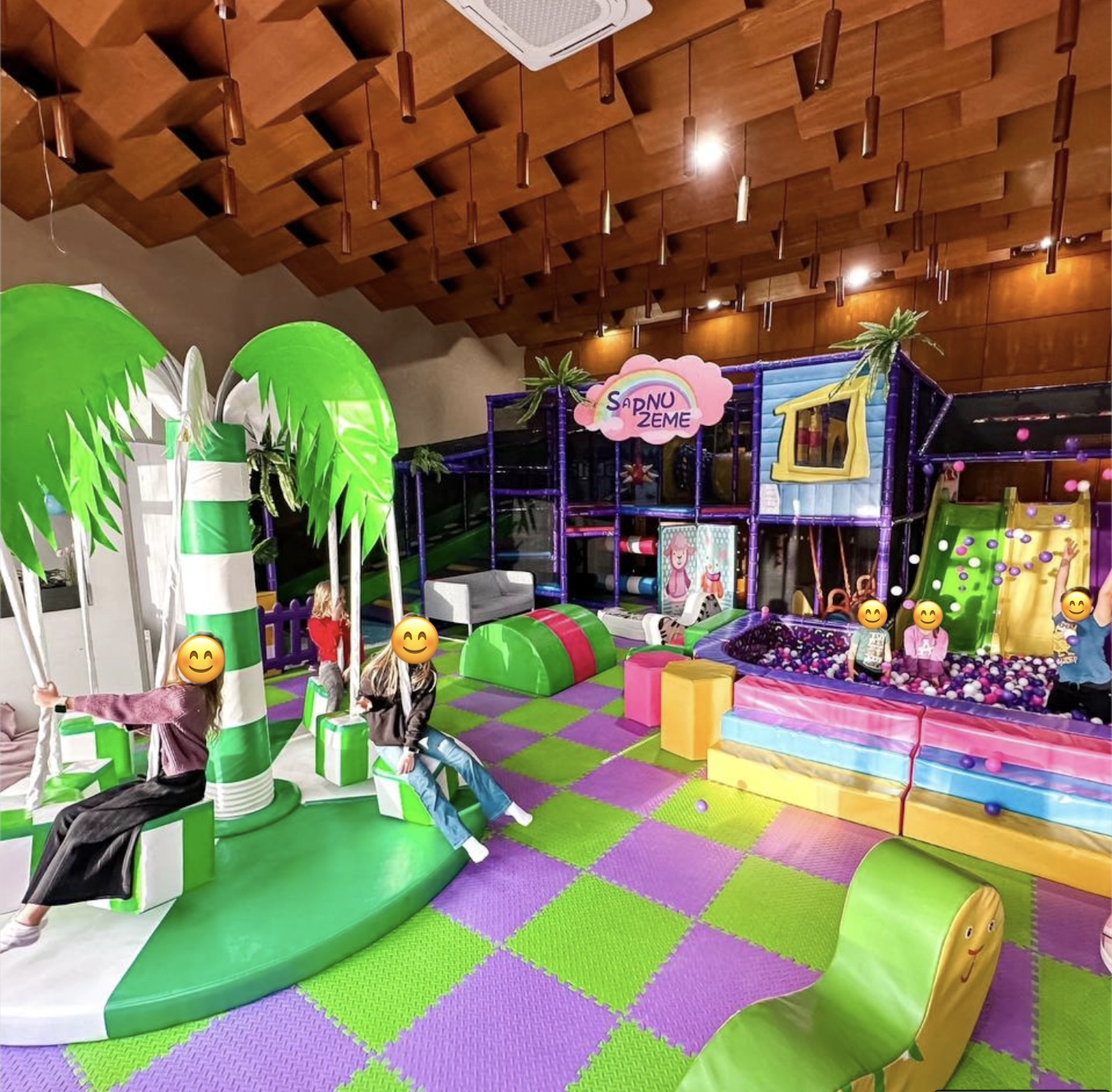 Sapņu Zeme Ādažos — Playrooms, Adazi