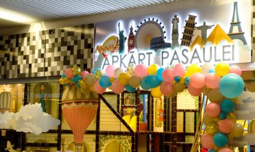 Apkārt pasaulei — Playrooms, Riga